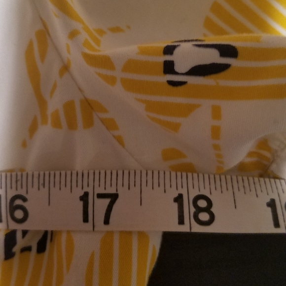 Theme Floral Peplum Style Jacket (C2) - Picture 8 of 9